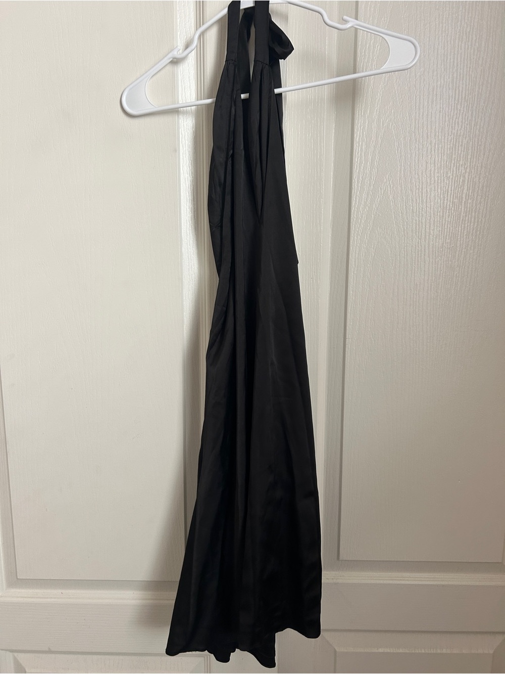 Hello Molly Black One-Shoulder Halter Midi Dress - Picture 2 of 4